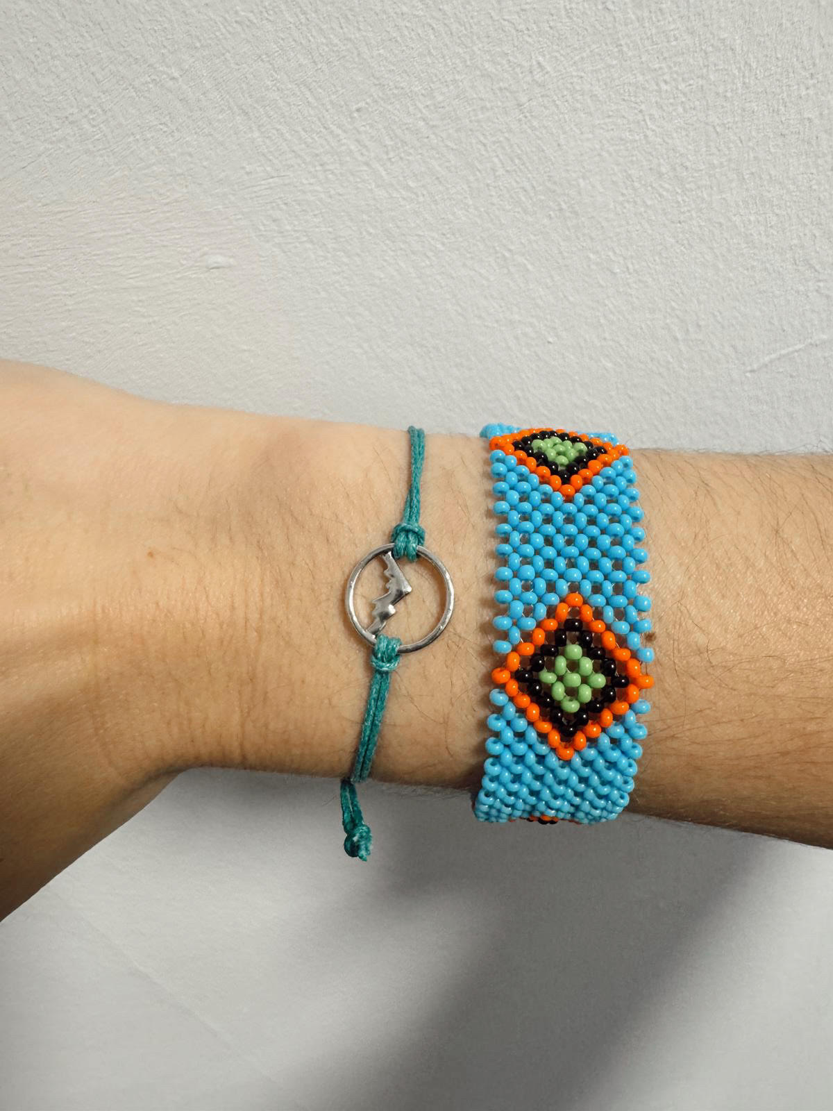 Mountains wristband